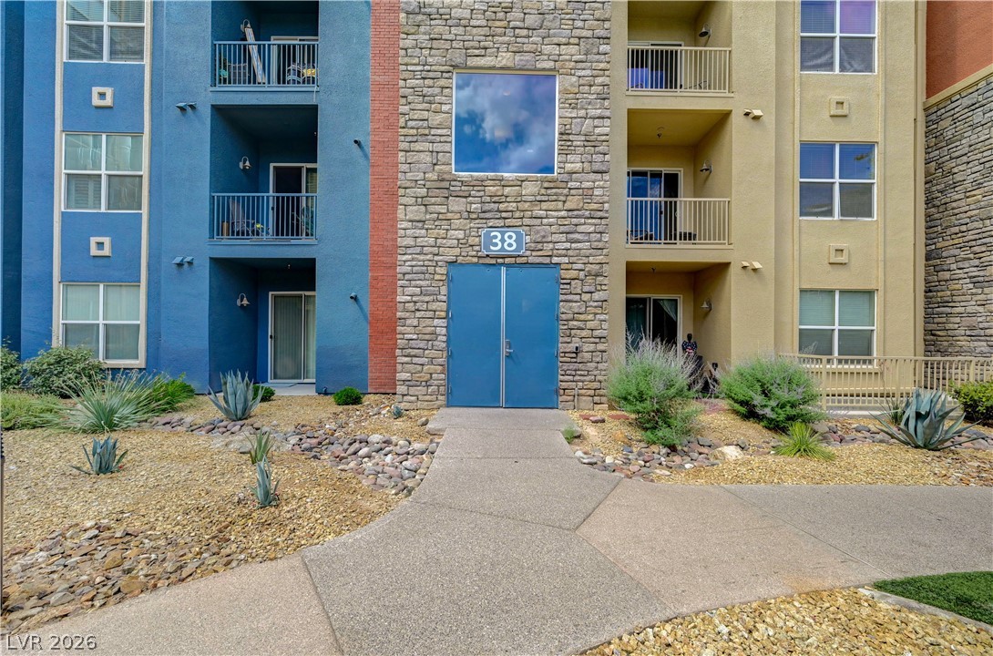 38 East Serene Avenue 232 Las Vegas NV 89123