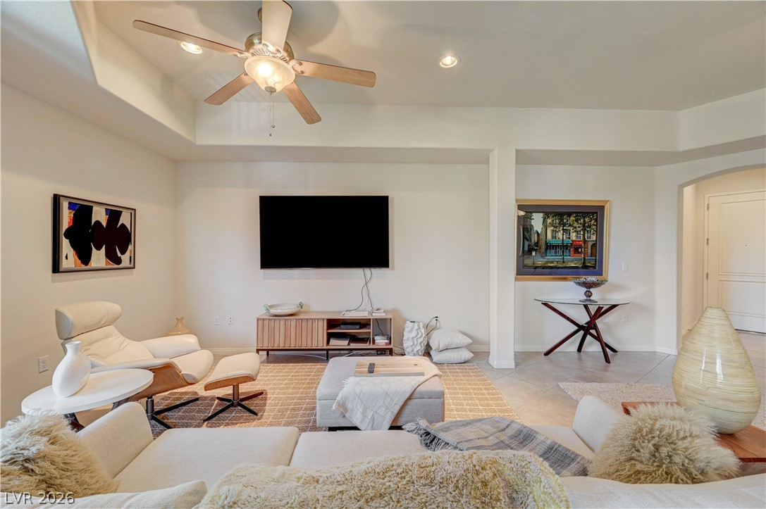 38 East Serene Avenue 232 Las Vegas NV 89123