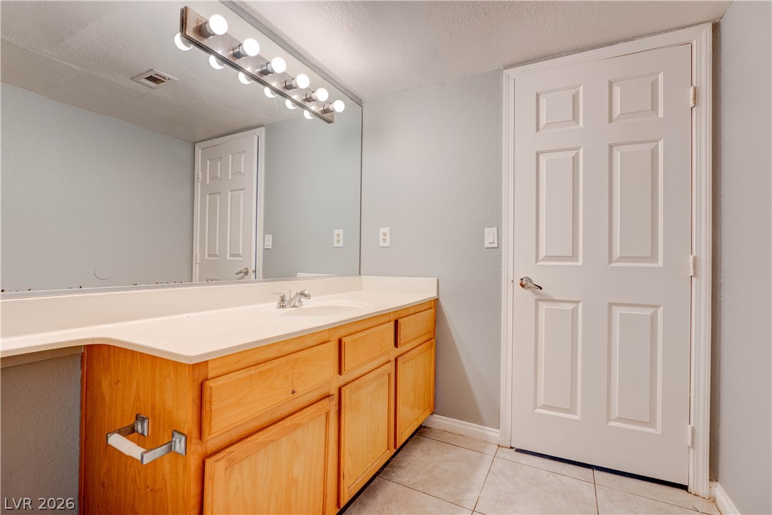 2974 Juniper Hills Boulevard 101 Las Vegas NV 89142