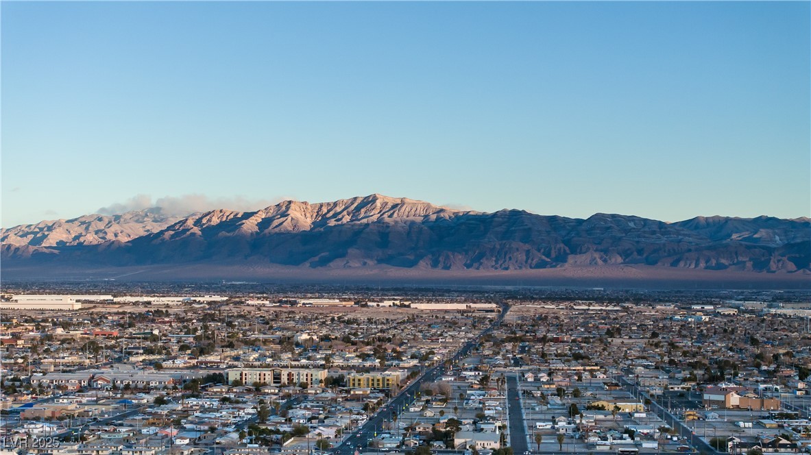 700 West Carson Avenue 2002 Las Vegas NV 89106