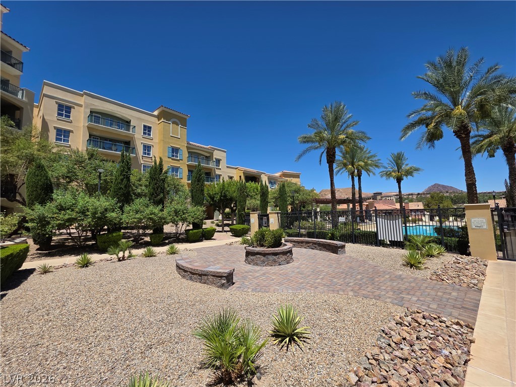 30 Strada Di Villaggio 631 Henderson NV 89011