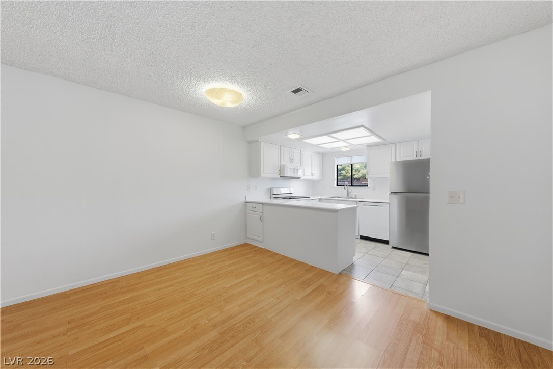 5159 Caliente Street 163 Las Vegas NV 89119