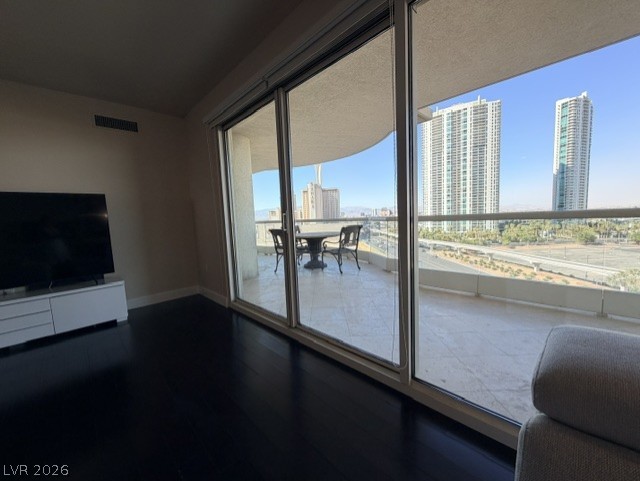 2777 Paradise 807 Las Vegas NV 89109