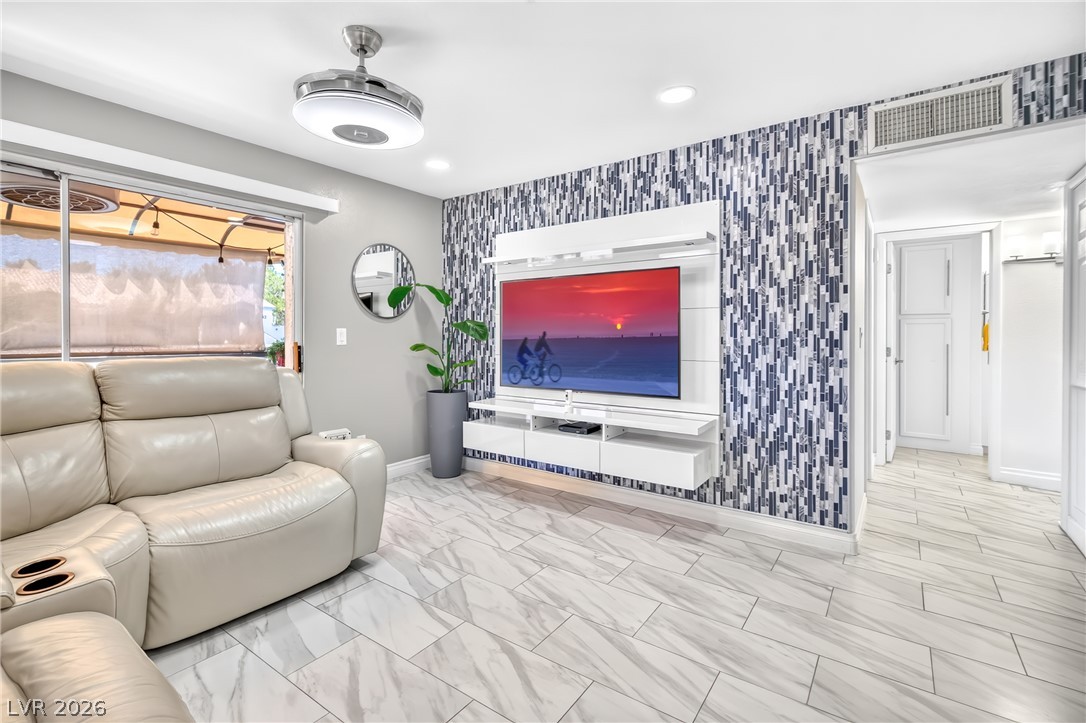 3078 Tarpon Drive 203 Las Vegas NV 89120