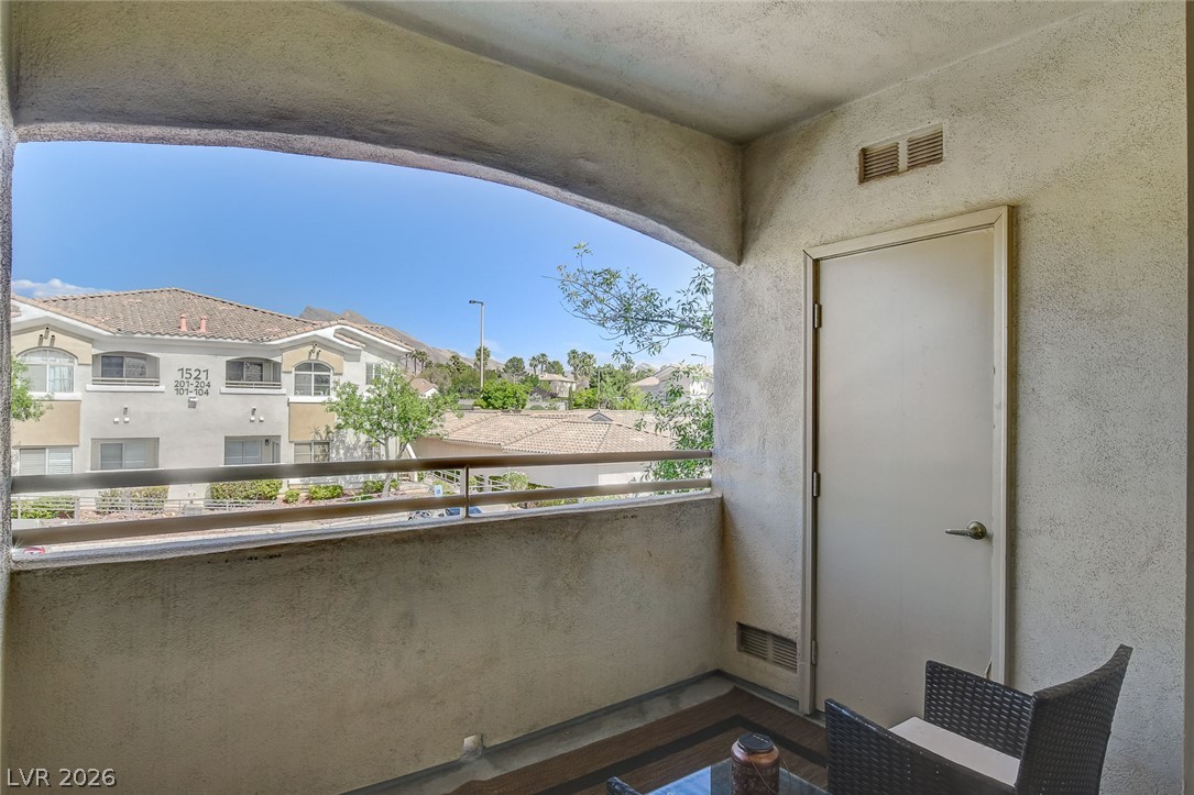 1520 Ruby Cliffs Lane 203 Las Vegas NV 89144