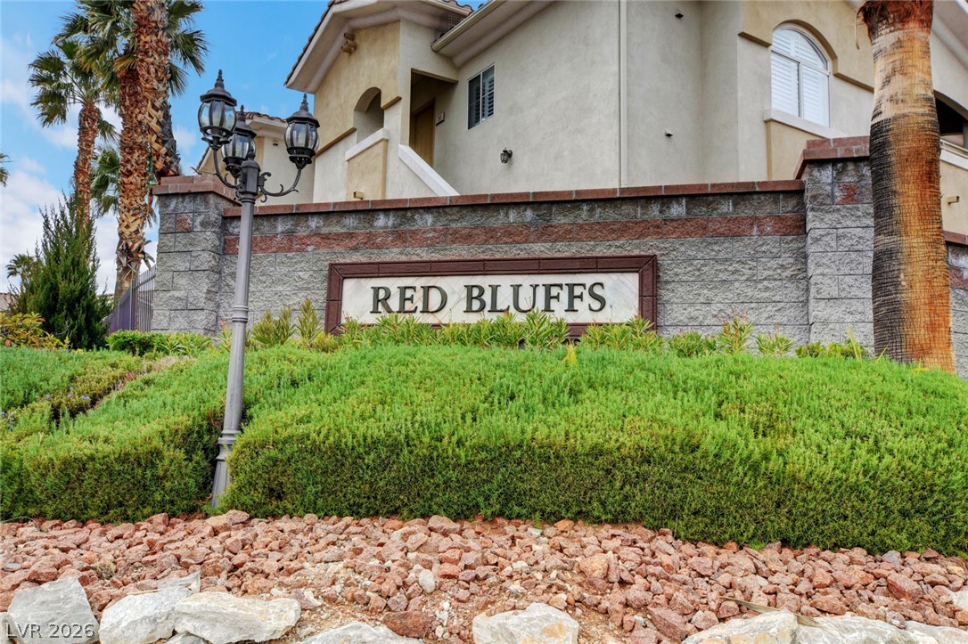 1520 Ruby Cliffs Lane 203 Las Vegas NV 89144
