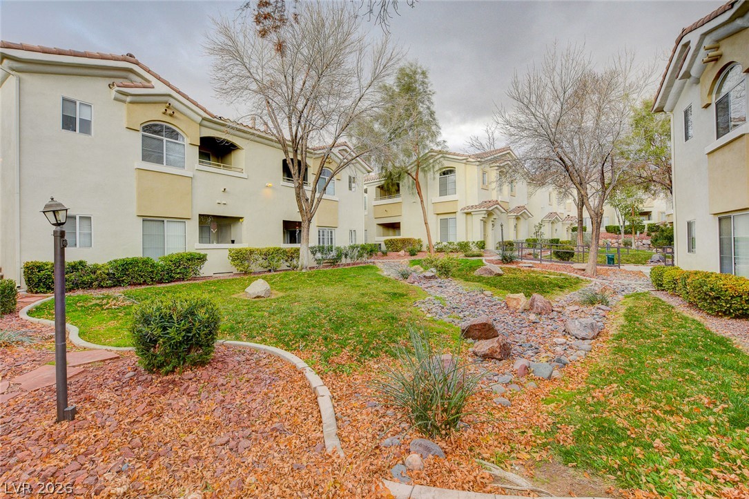 1520 Ruby Cliffs Lane 203 Las Vegas NV 89144