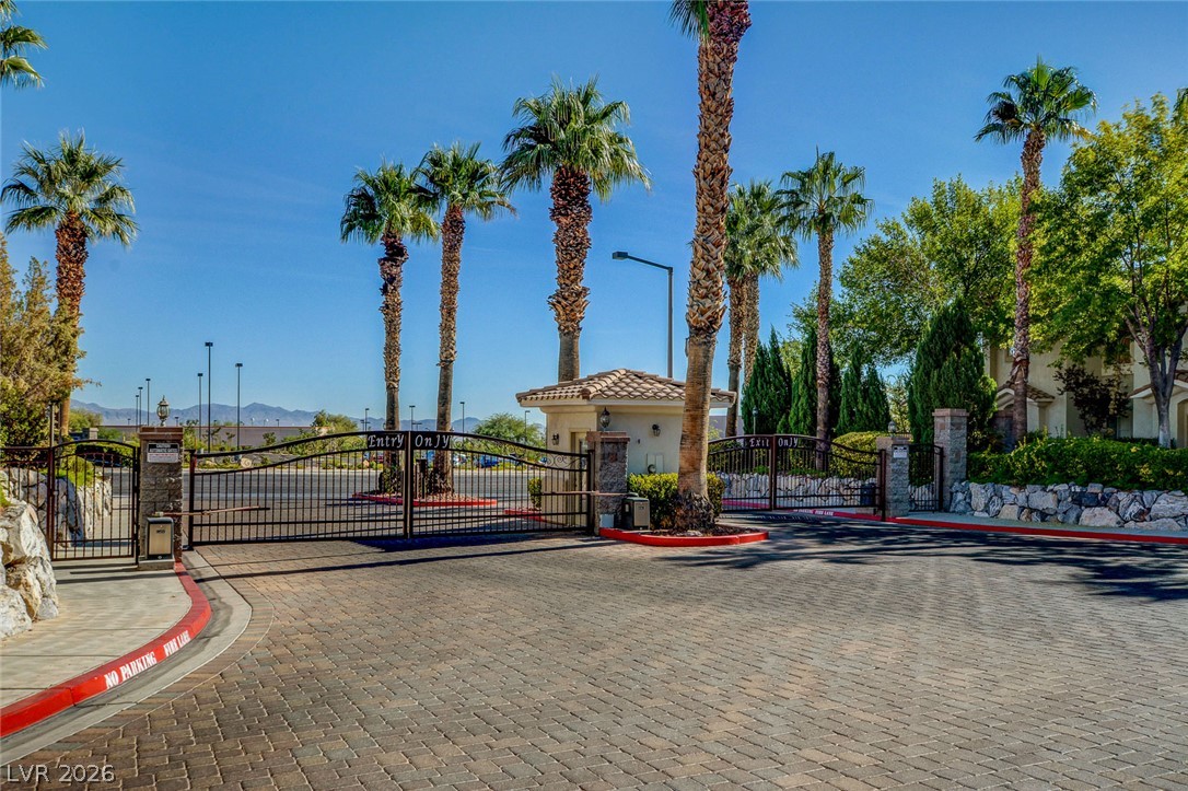 1520 Ruby Cliffs Lane 203 Las Vegas NV 89144
