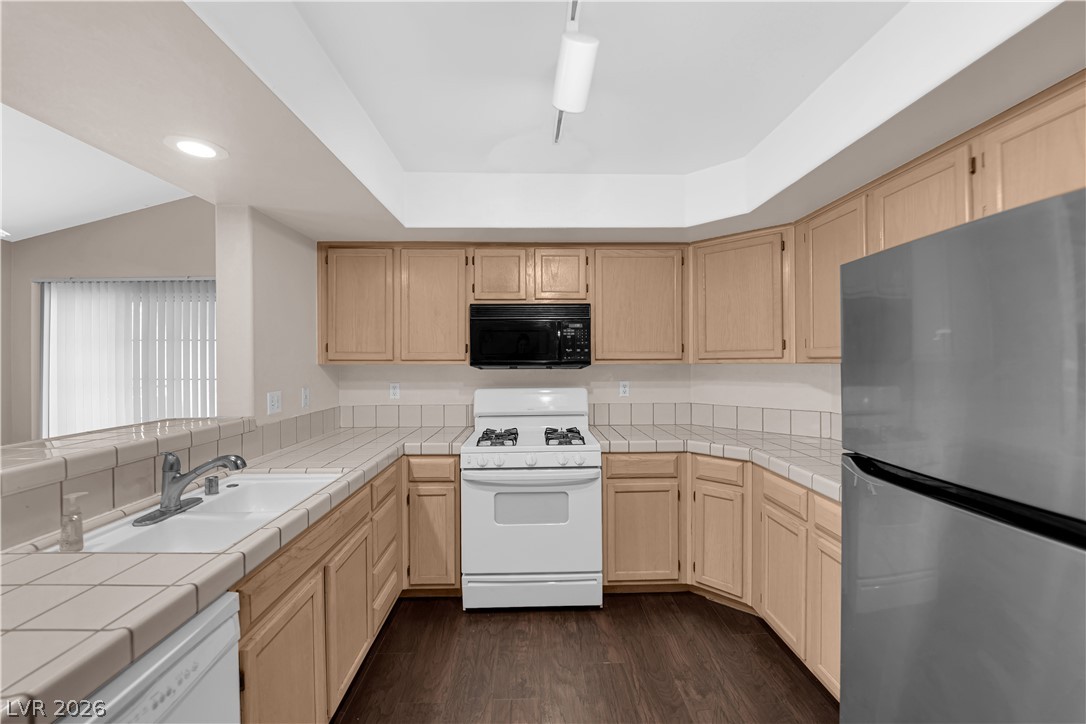 7950 West Flamingo Road 2019 Las Vegas NV 89147