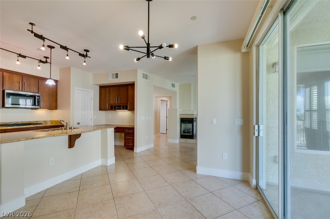 2555 Hampton Road 3203 Henderson NV 89052