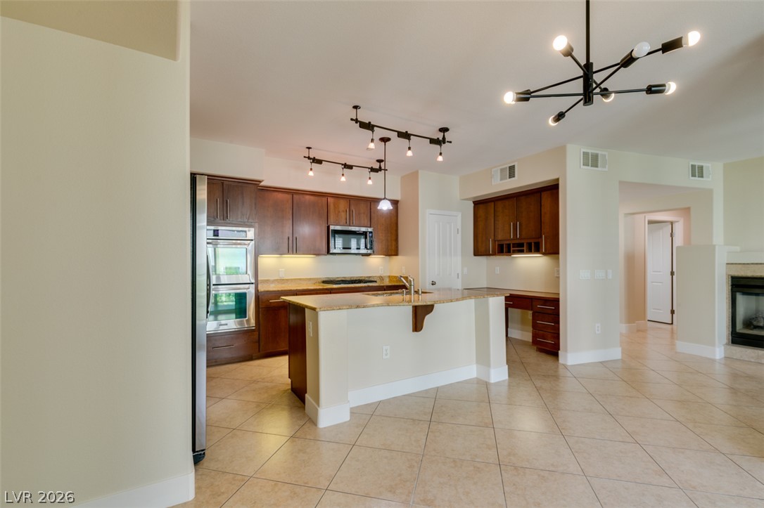 2555 Hampton Road 3203 Henderson NV 89052