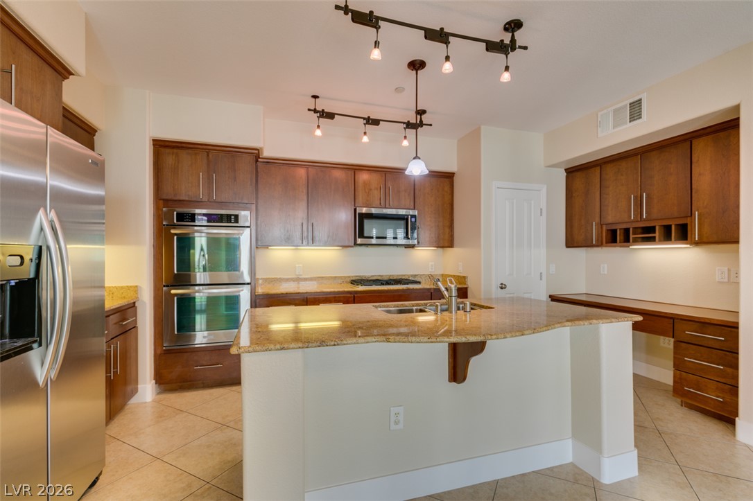 2555 Hampton Road 3203 Henderson NV 89052