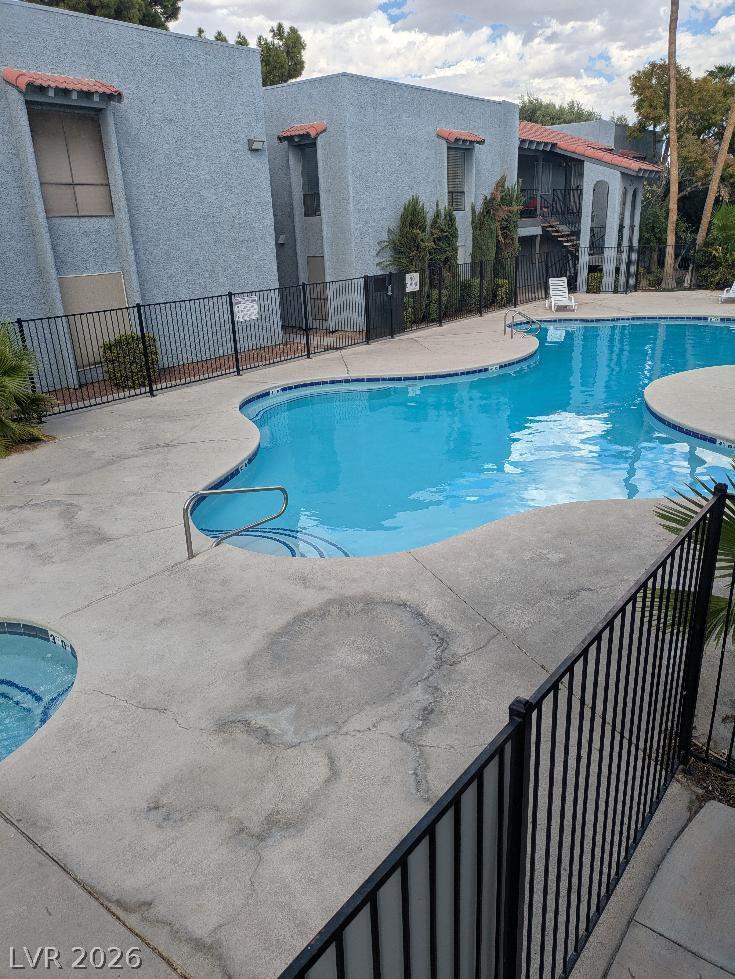 5175 Caliente Street 122 Las Vegas NV 89119