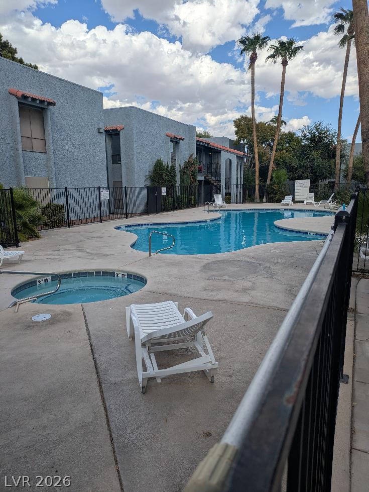 5175 Caliente Street 122 Las Vegas NV 89119