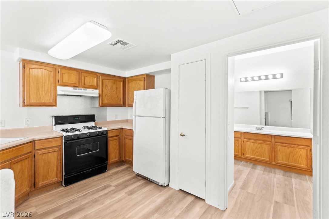 3400 Cabana Drive 2036 Las Vegas NV 89122