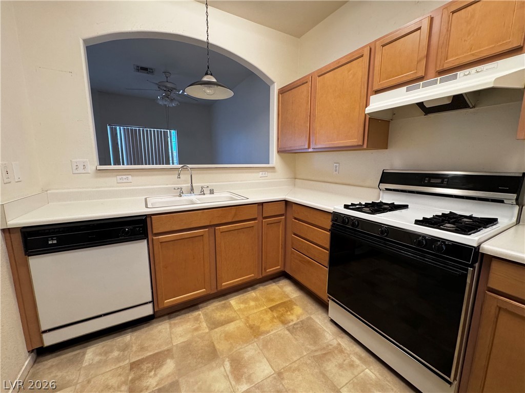1900 North Torrey Pines Drive 101 Las Vegas NV 89108