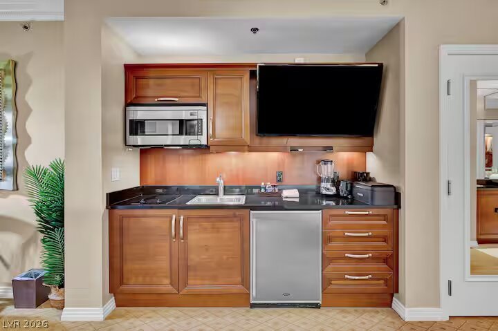 125 East Harmon Avenue 2215 Las Vegas NV 89109