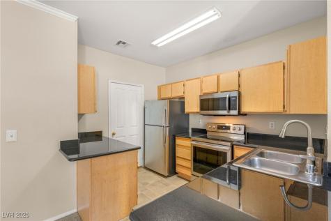 2900 Sunridge Heights Parkway 822 Henderson NV 89052