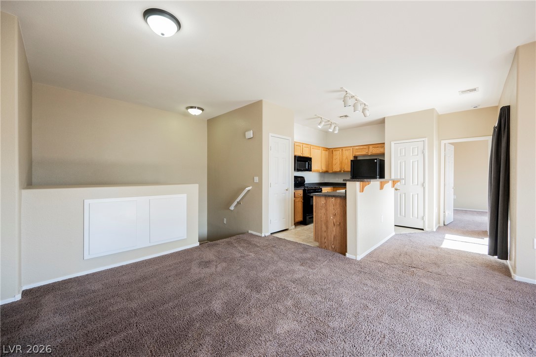 6320 Snap Ridge Street 201 North Las Vegas NV 89081