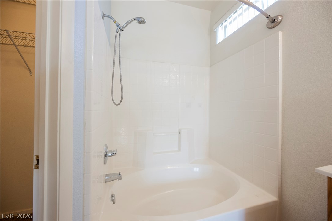 6320 Snap Ridge Street 201 North Las Vegas NV 89081