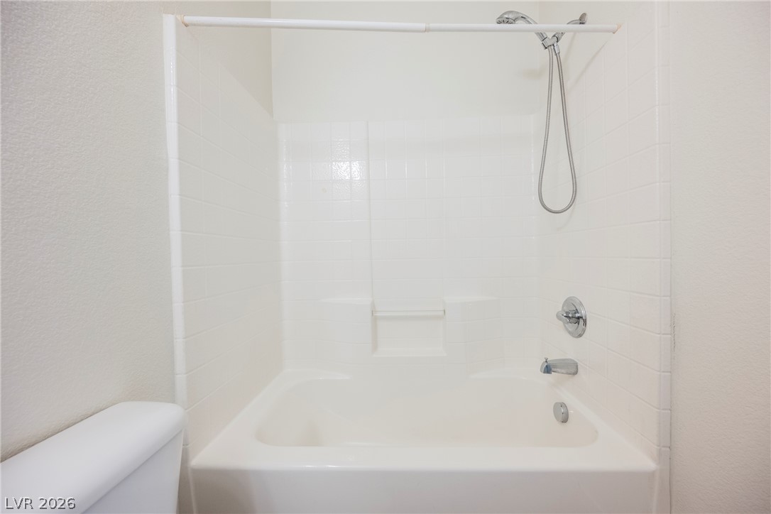 6320 Snap Ridge Street 201 North Las Vegas NV 89081