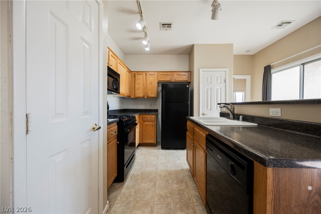 6320 Snap Ridge Street 201 North Las Vegas NV 89081