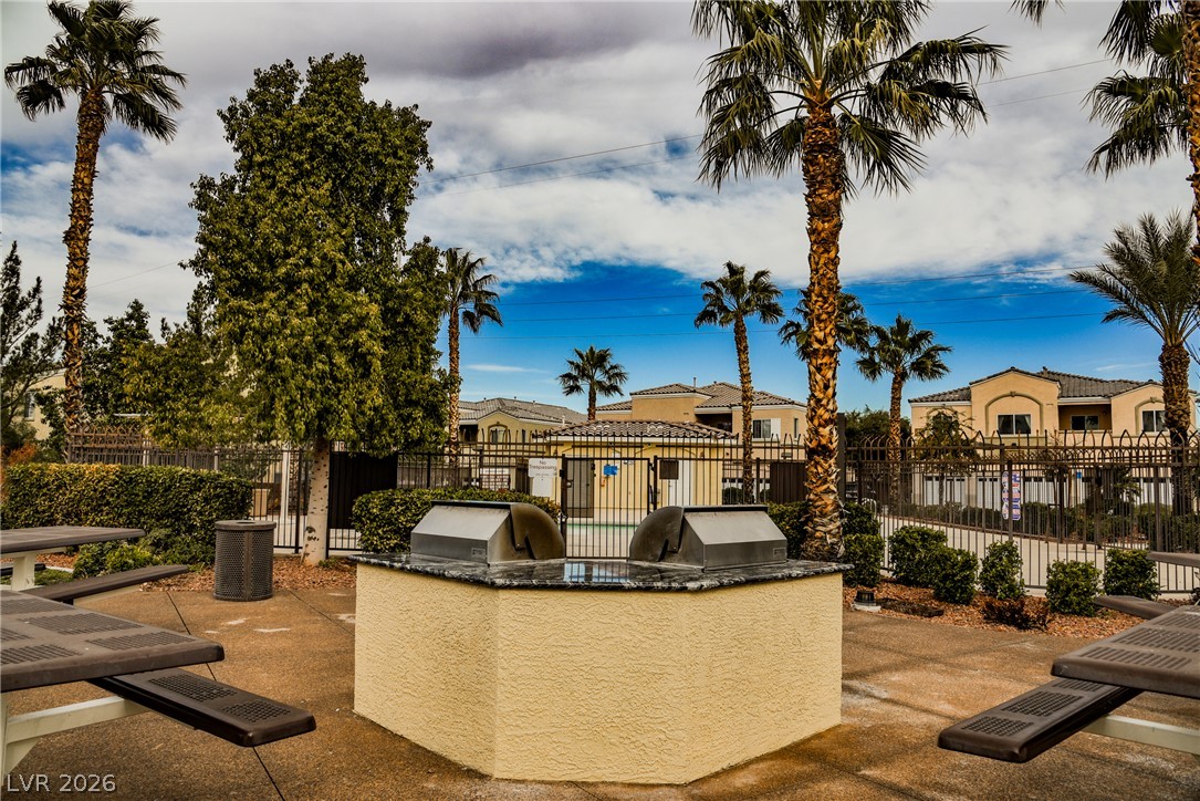 6320 Snap Ridge Street 201 North Las Vegas NV 89081