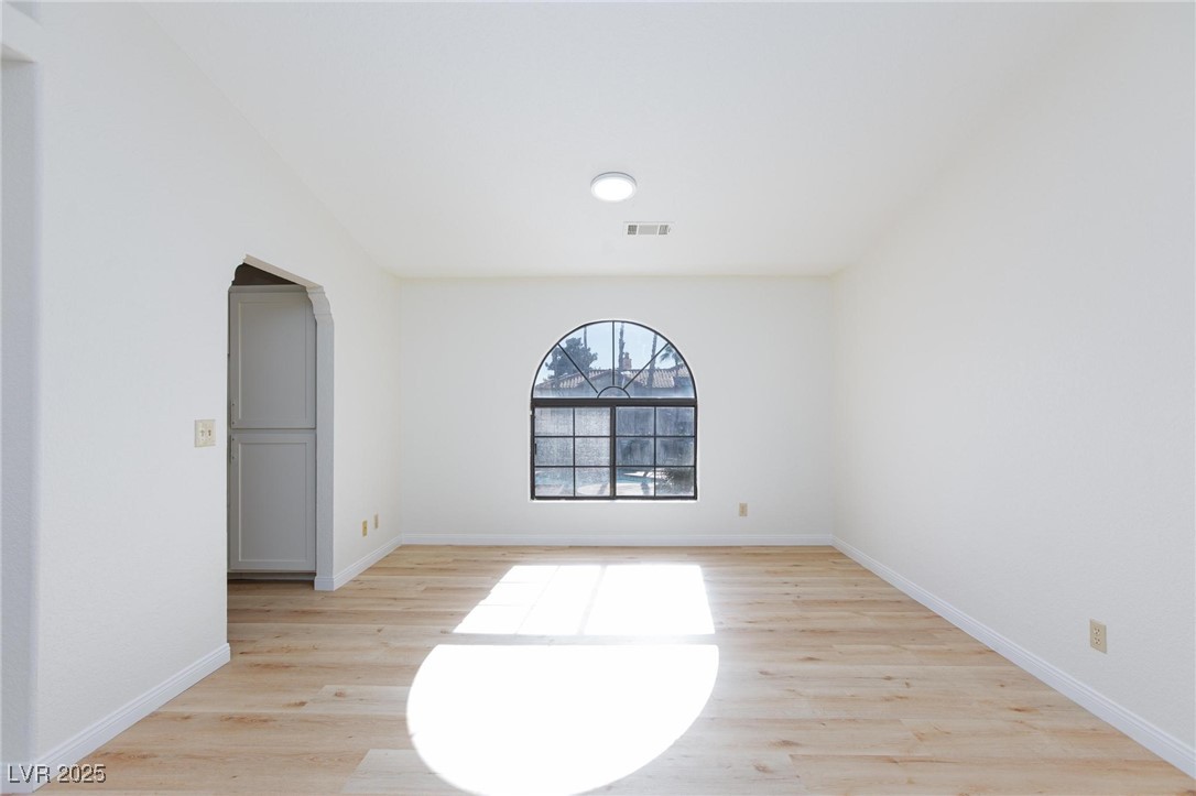 1409 Santa Margarita Street G Las Vegas NV 89146