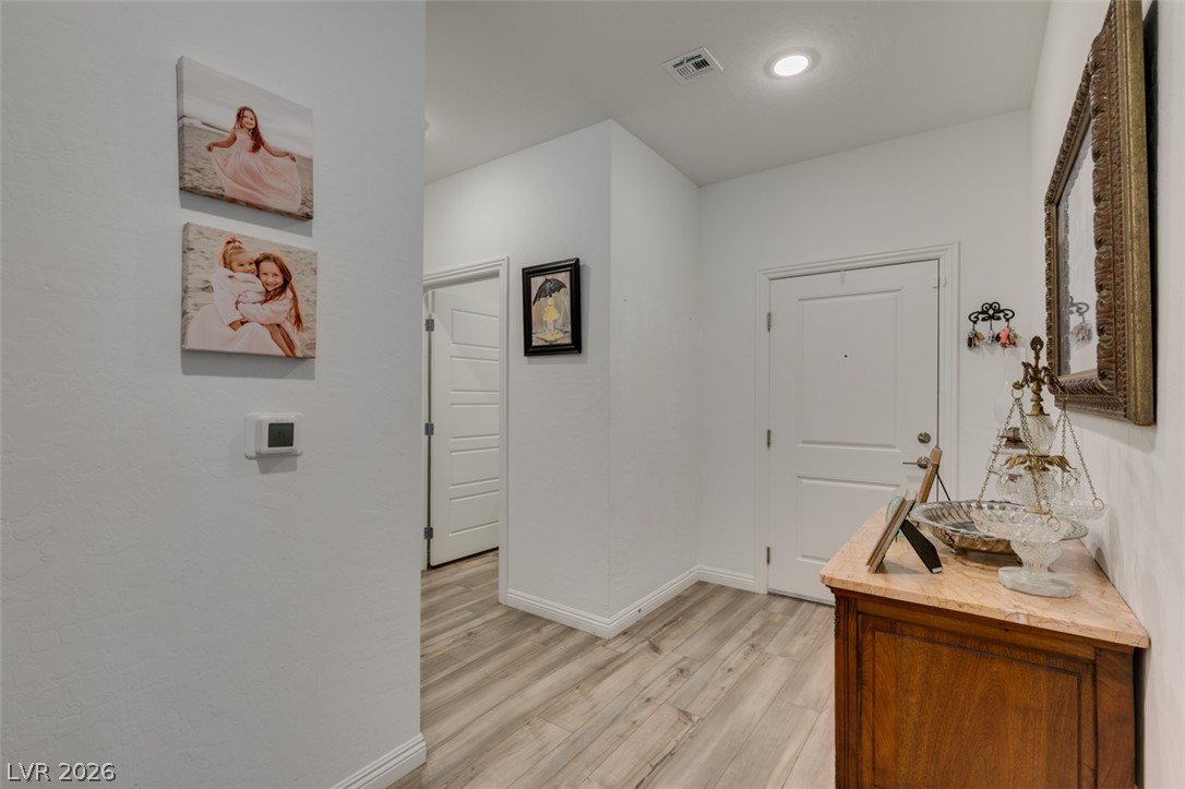 2555 Hampton Road 4104 Henderson NV 89052