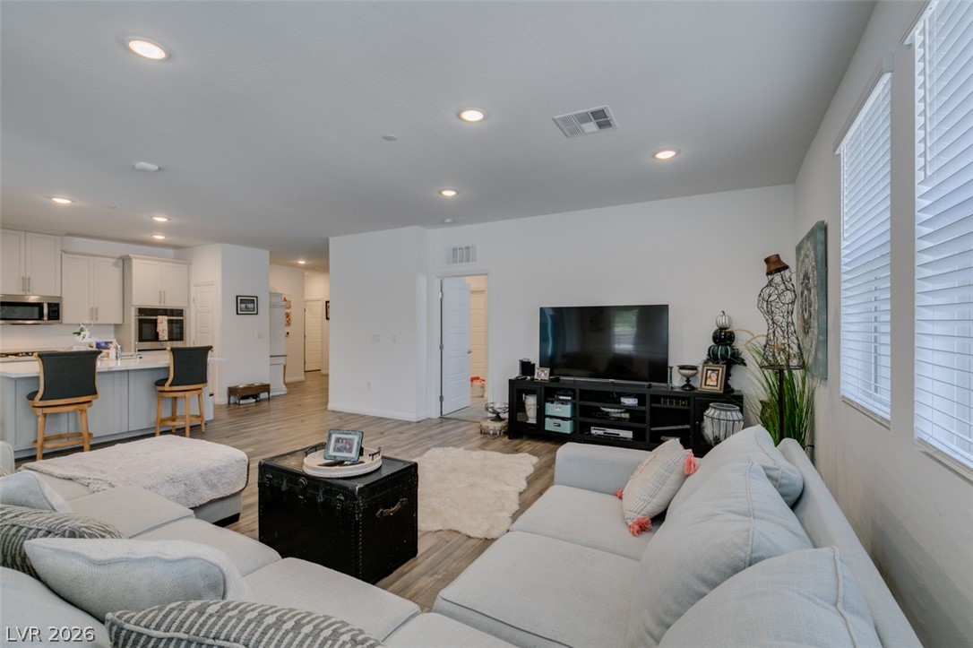 2555 Hampton Road 4104 Henderson NV 89052