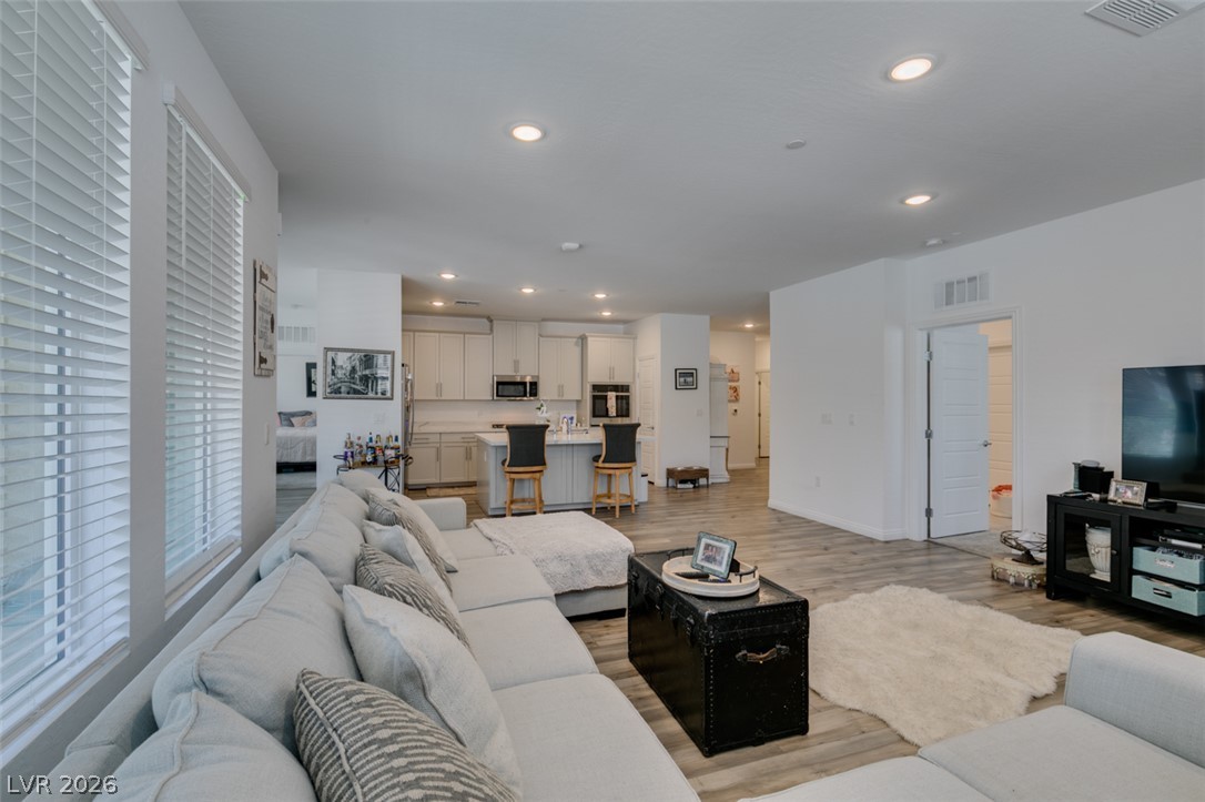 2555 Hampton Road 4104 Henderson NV 89052