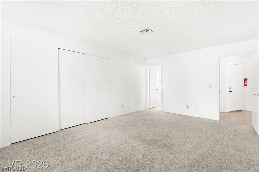 6867 Tamarus Street 104 Las Vegas NV 89119