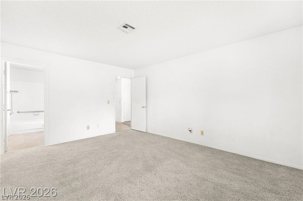 6867 Tamarus Street 104 Las Vegas NV 89119
