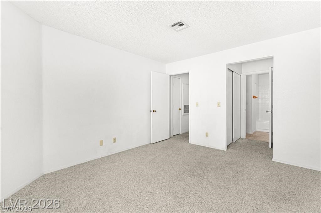 6867 Tamarus Street 104 Las Vegas NV 89119