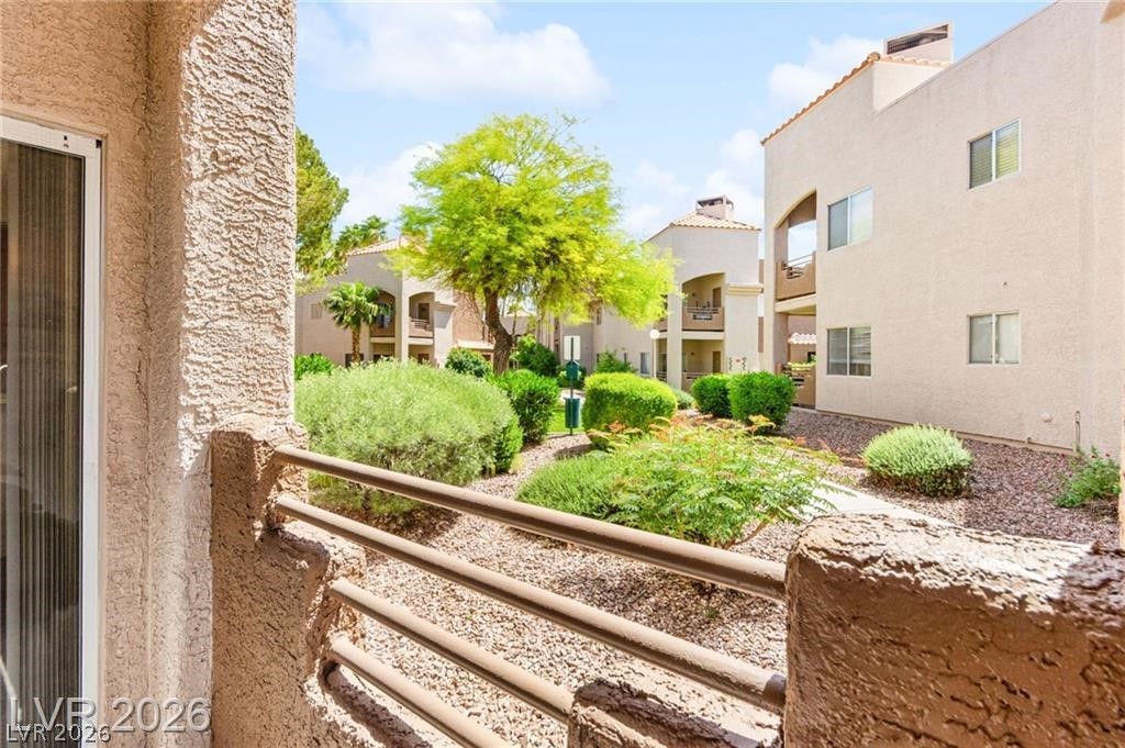 6867 Tamarus Street 104 Las Vegas NV 89119