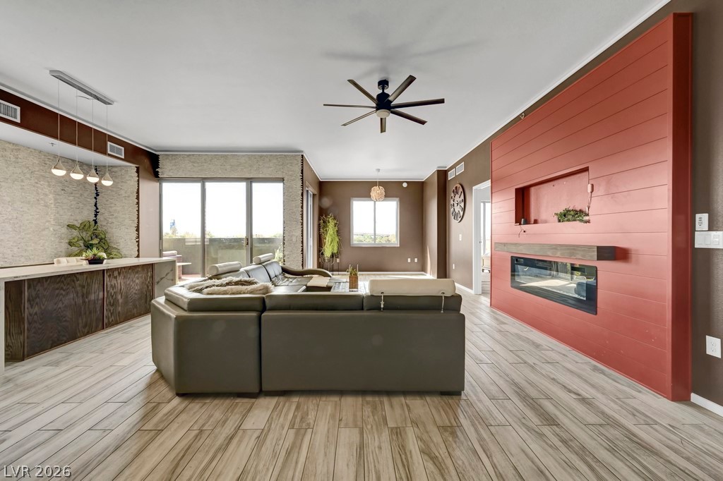 8255 Las Vegas Boulevard 502 Las Vegas NV 89123
