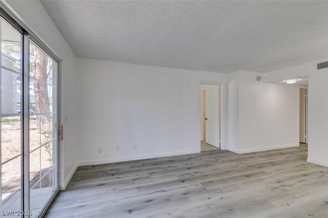 3823 South Maryland Parkway P4 Las Vegas NV 89119