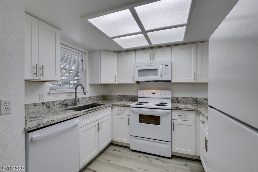 3823 South Maryland Parkway P4 Las Vegas NV 89119