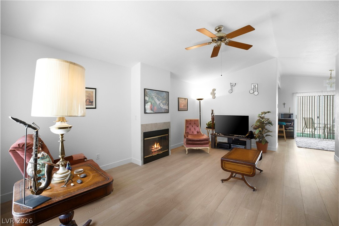 5449 Bugle Way 102 Las Vegas NV 89108