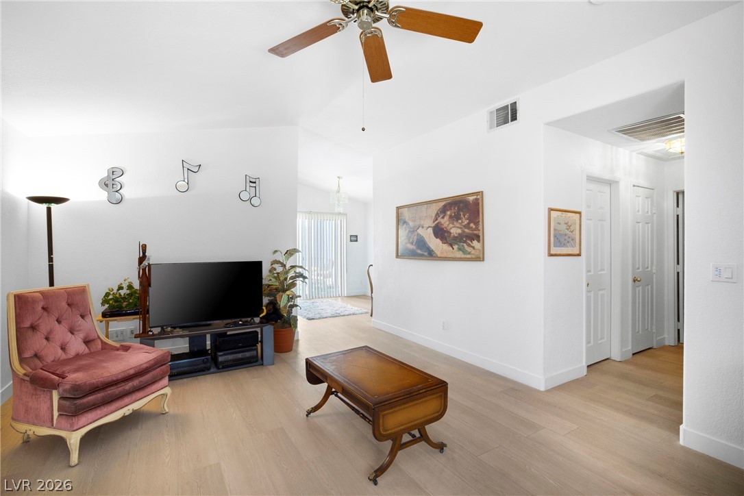 5449 Bugle Way 102 Las Vegas NV 89108