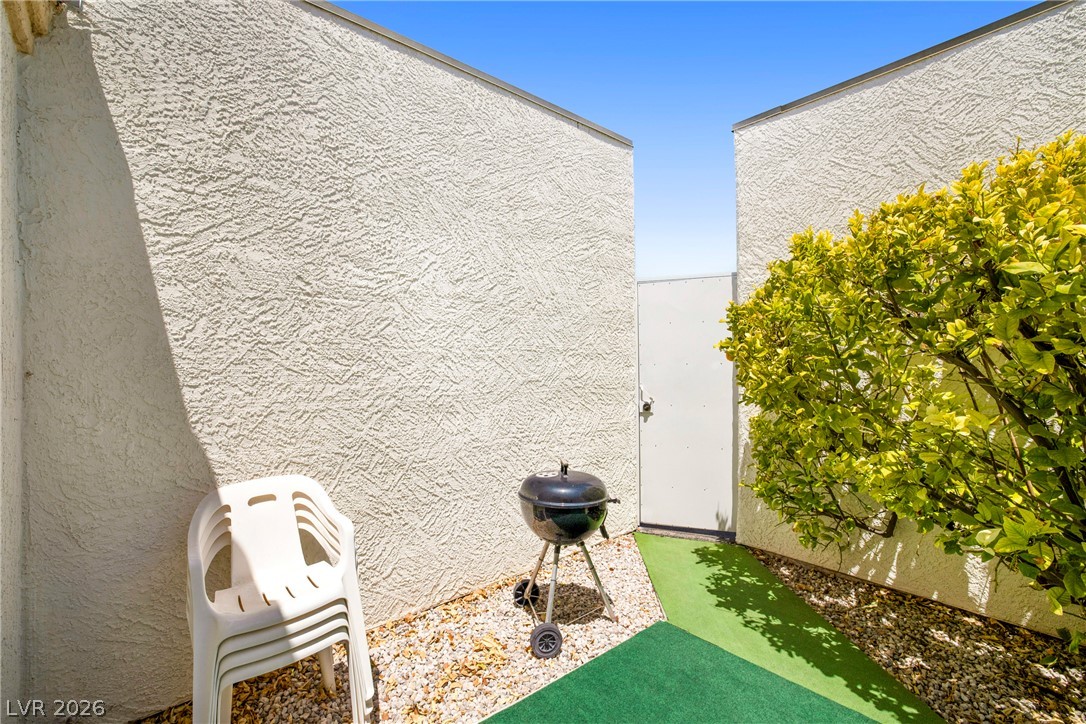 5449 Bugle Way 102 Las Vegas NV 89108