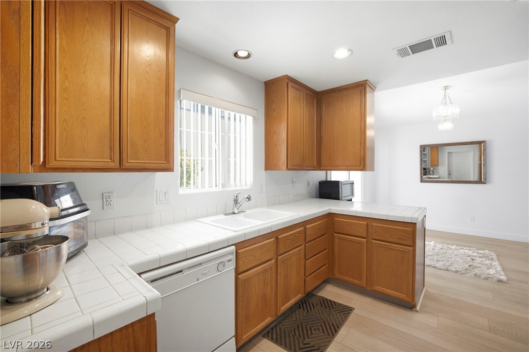 5449 Bugle Way 102 Las Vegas NV 89108