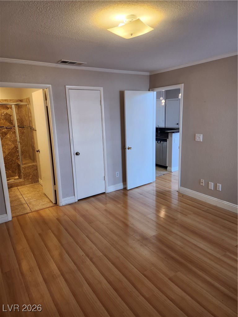 3150 Soft Breezes Drive 2005 Las Vegas NV 89128