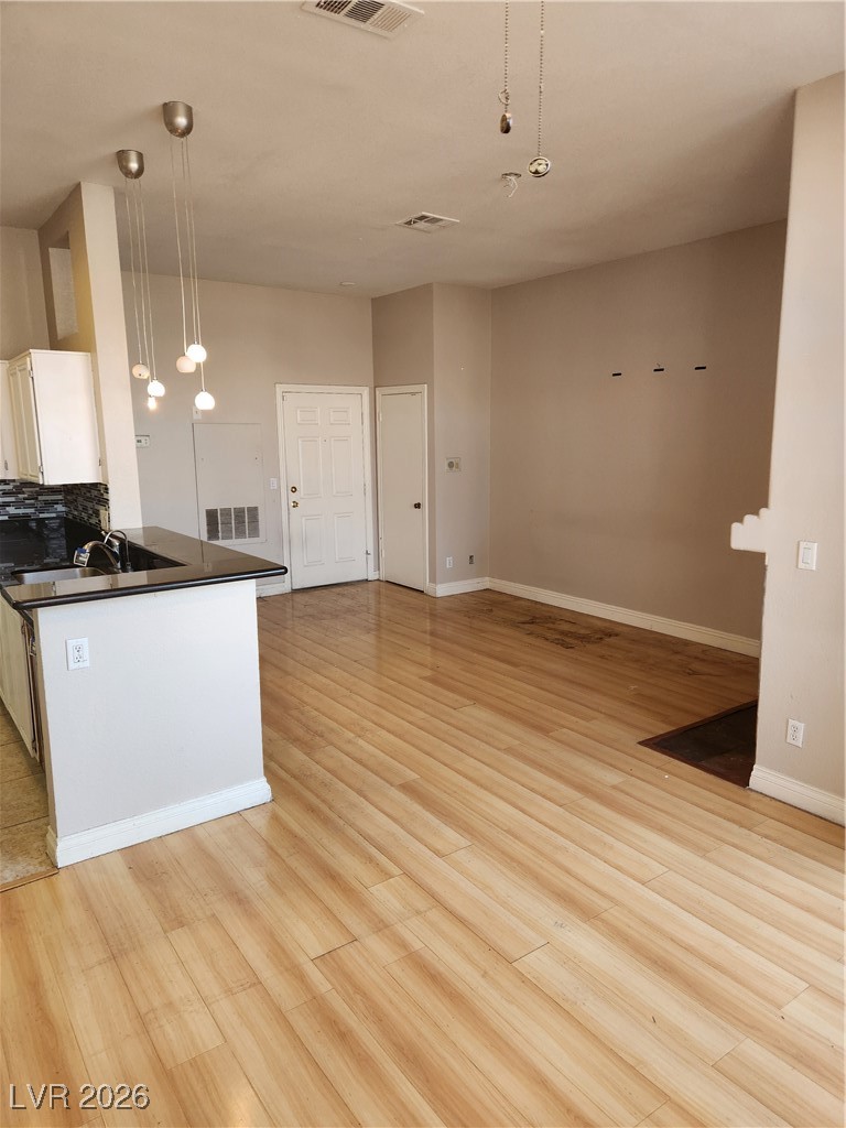 3150 Soft Breezes Drive 2005 Las Vegas NV 89128