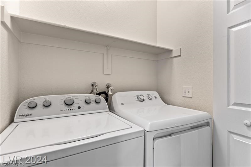 352 Amber Pine Street 201 Las Vegas NV 89144