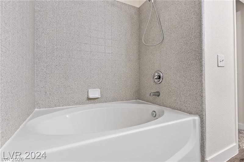 352 Amber Pine Street 201 Las Vegas NV 89144