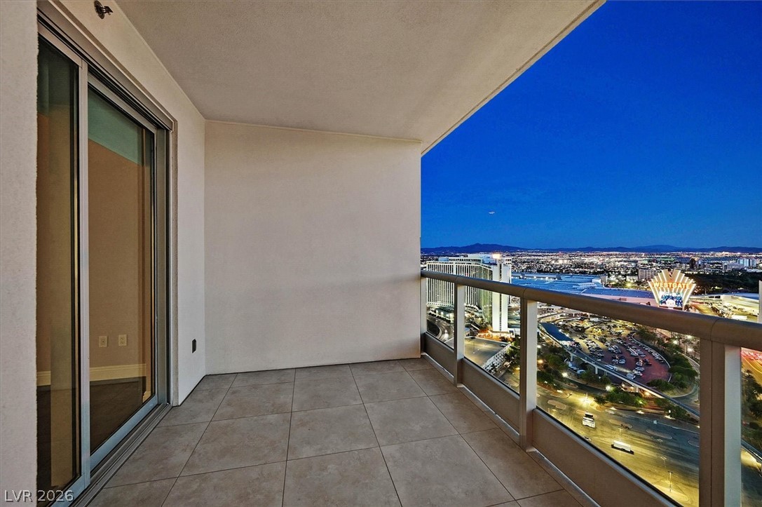 222 Karen Avenue 3802 Las Vegas NV 89109