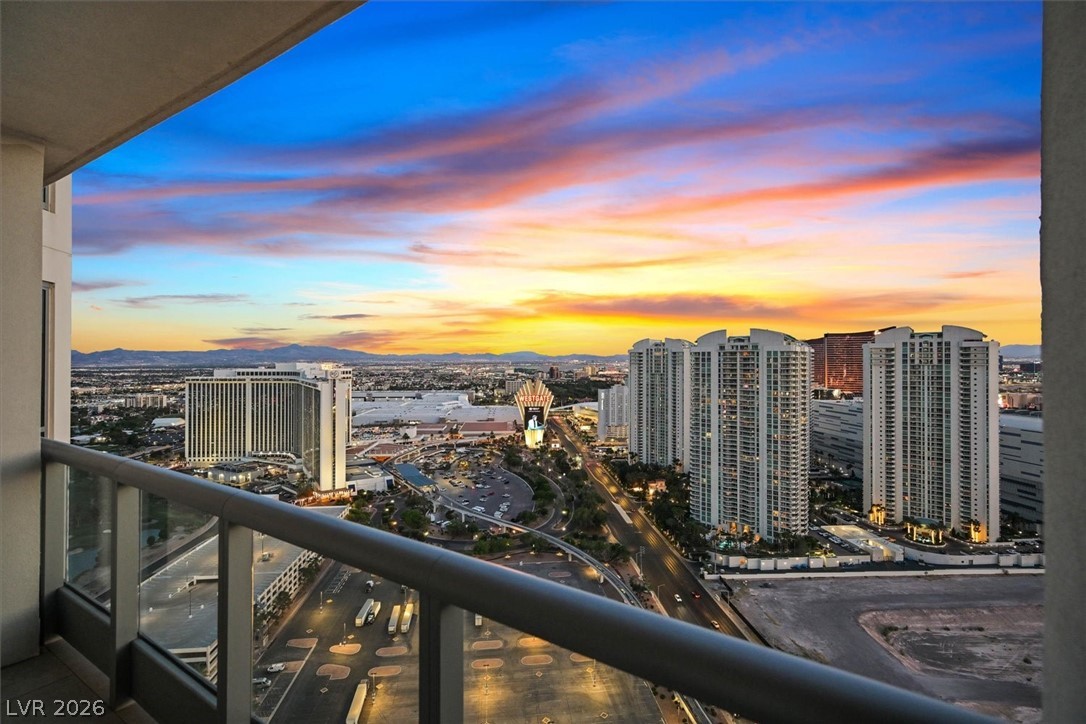 222 Karen Avenue 3802 Las Vegas NV 89109