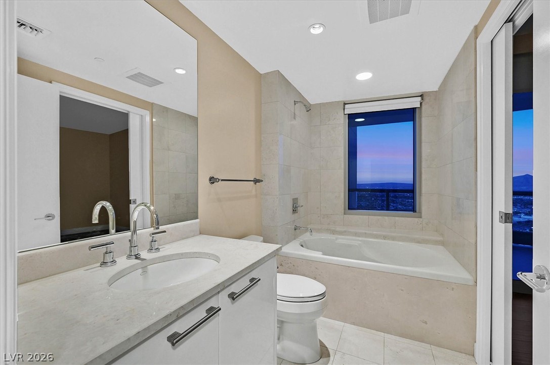 222 Karen Avenue 3802 Las Vegas NV 89109