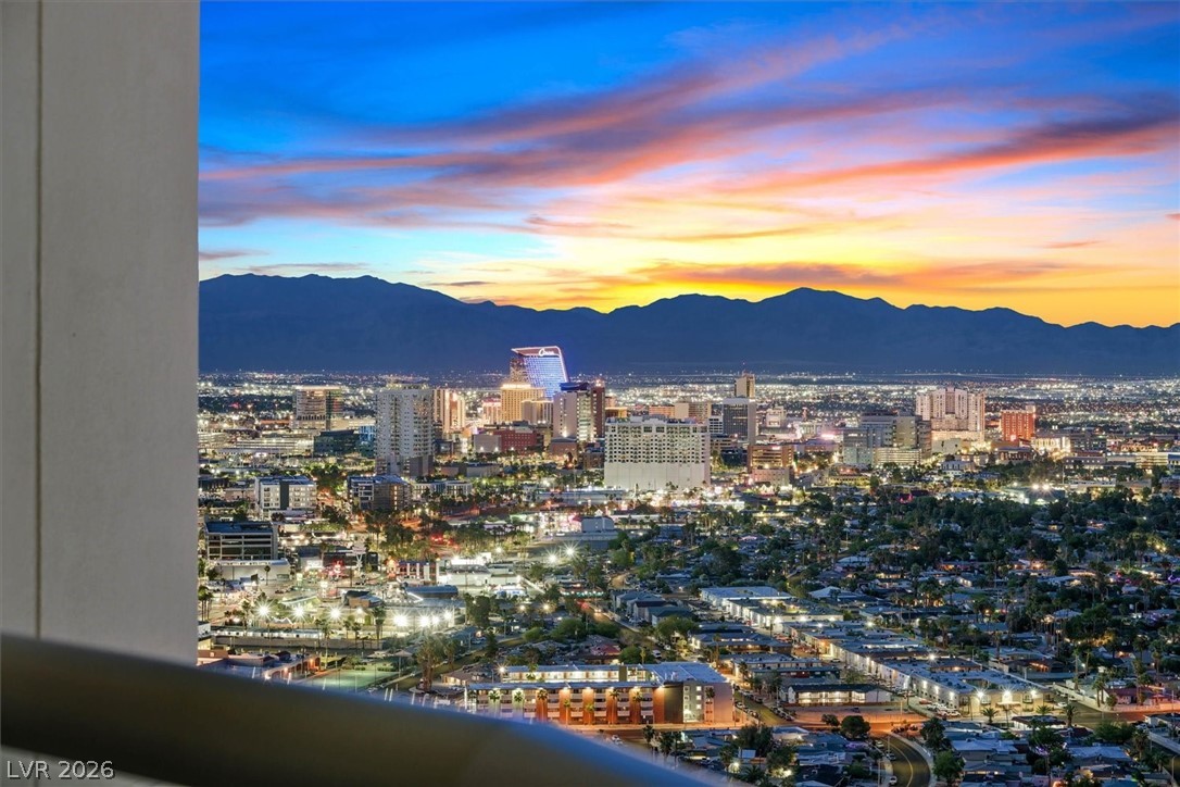 222 Karen Avenue 3802 Las Vegas NV 89109